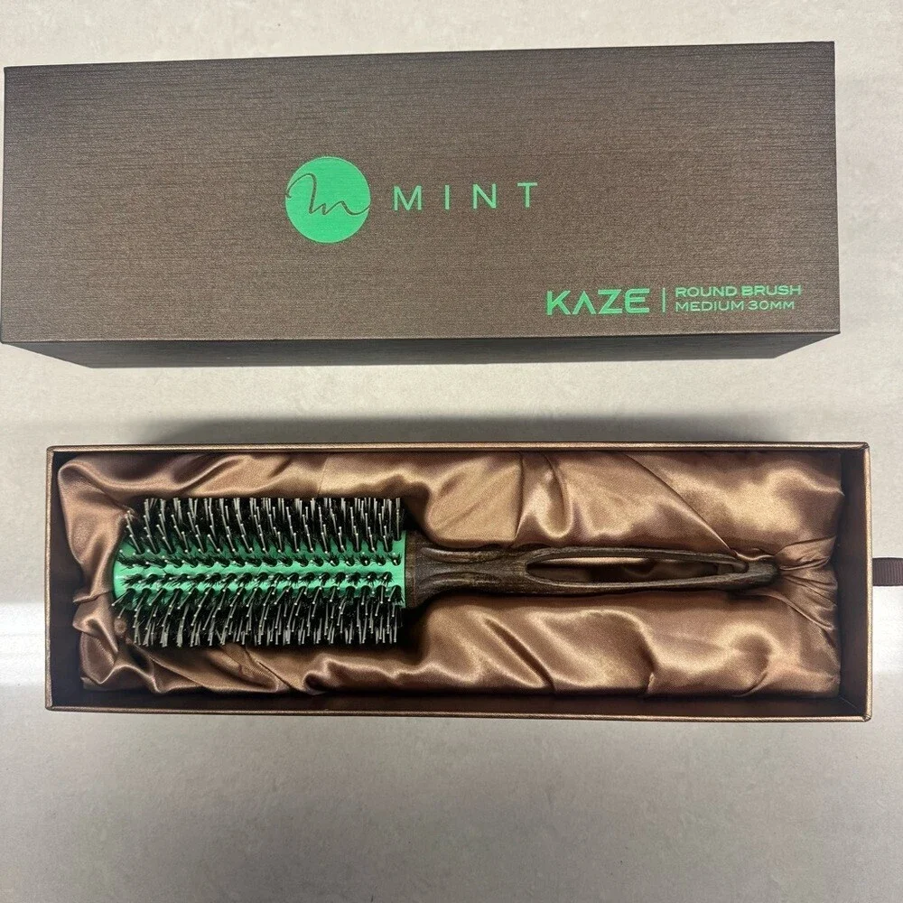 Mint Kaze Round Brush Medium 30mm brush hair boar bristles brand new premium